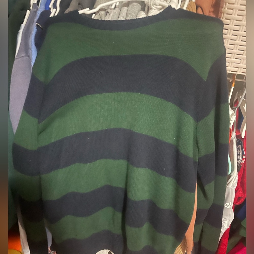 Brandy Melville sweater